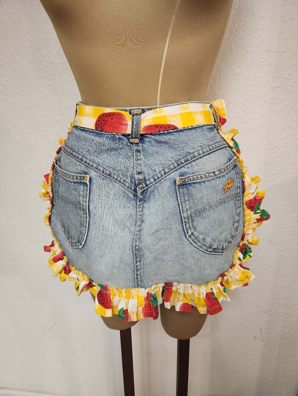 Vtg 80s Chic Jeans UPCYCLED APRON